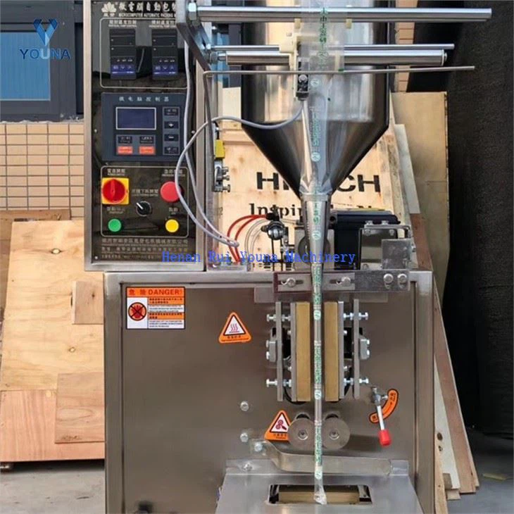 automatic pepper sauce packing machinery (3)